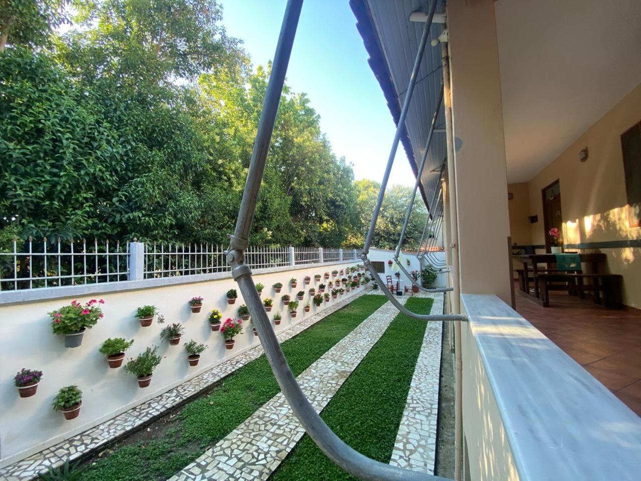 Ramo's Charming With Sunlit Veranda - 1st * Vlorë